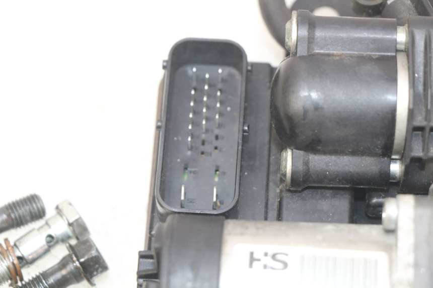 photo de ABS-PUMPE PEUGEOT SATELIS 125 (2010 - 2012) - Gesamtansicht des Produkts