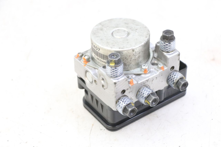 photo de ABS PUMPE PEUGEOT SATELIS 125 (2013 - 2018) - Alternative Perspektive