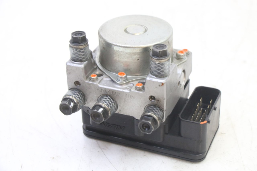 photo de ABS PUMPE PEUGEOT SATELIS 125 (2013 - 2018) - Hauptansicht