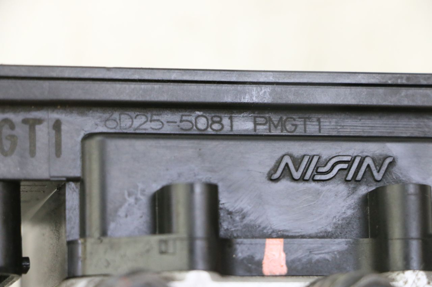 photo de ABS PUMPE PEUGEOT SATELIS 125 (2013 - 2018) - Alternative Perspektive