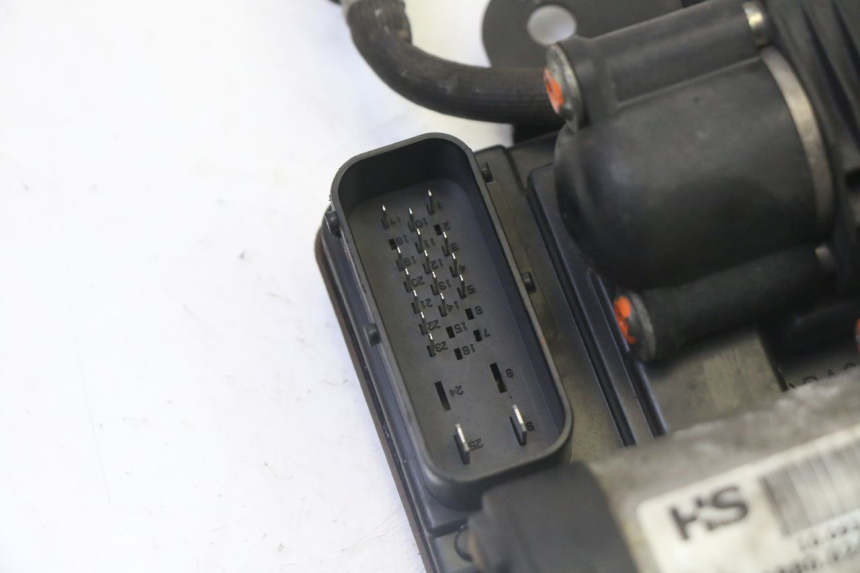 photo de ABS-PUMPE PEUGEOT SATELIS 125 (2006 - 2009) - Zoom auf Gebrauchszustand