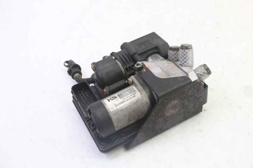 photo de ABS-PUMPE PEUGEOT SATELIS 125 (2006 - 2009) - Technische Nahaufnahme