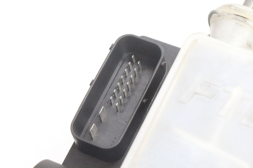 photo de ABS-PUMPE PEUGEOT SATELIS 125 (2006 - 2009) - Detailansicht des Bauteils