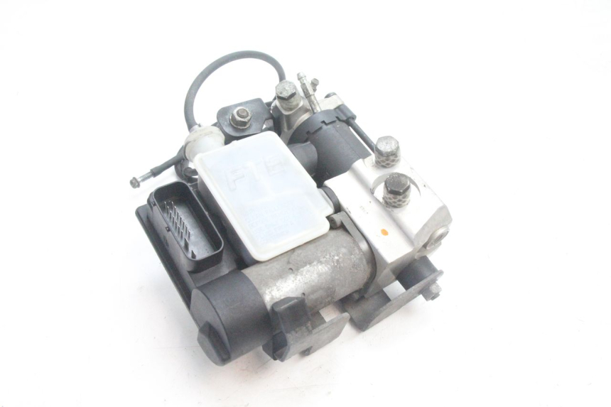 photo de ABS-PUMPE PEUGEOT SATELIS 125 (2006 - 2009) - Zoom auf Gebrauchszustand