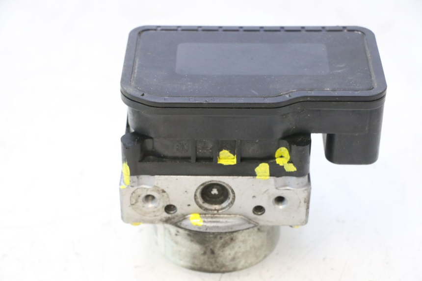 photo de ABS PUMPE PEUGEOT SATELIS 125 (2013 - 2018) - Weitere Ansicht des Artikels