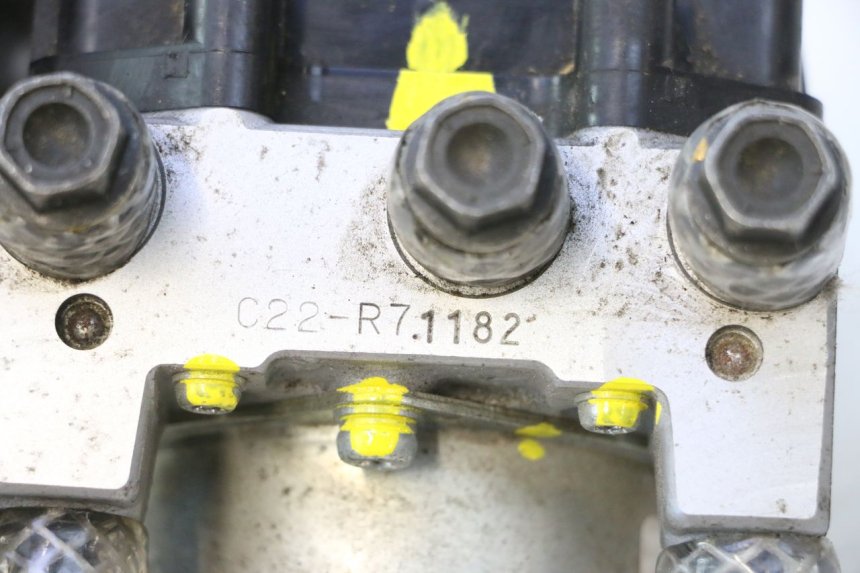 photo de ABS PUMPE PEUGEOT SATELIS 125 (2013 - 2018) - Zoom auf Gebrauchszustand