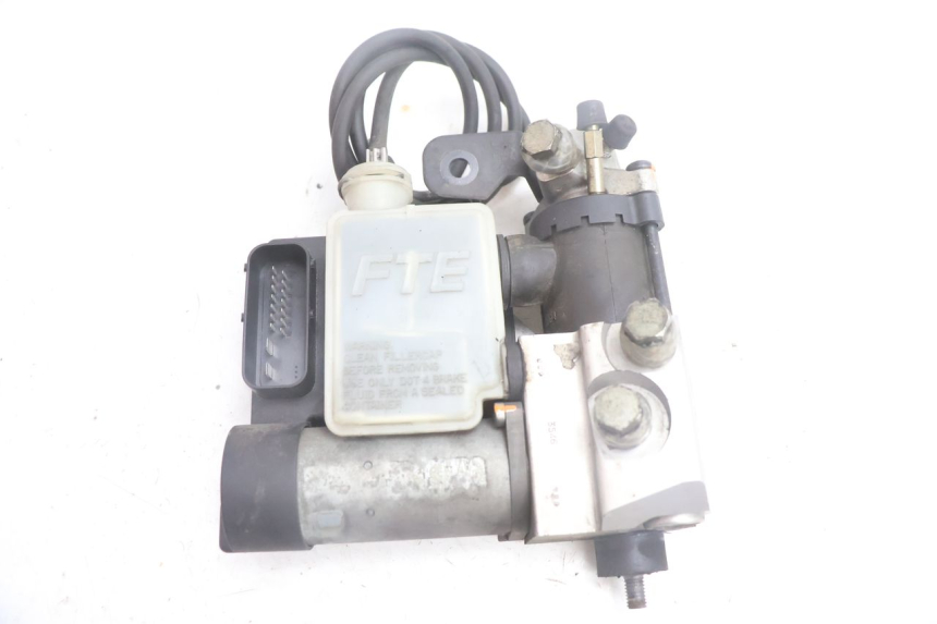 photo de ABS-PUMPE PEUGEOT SATELIS 125 (2006 - 2009) - Hauptansicht