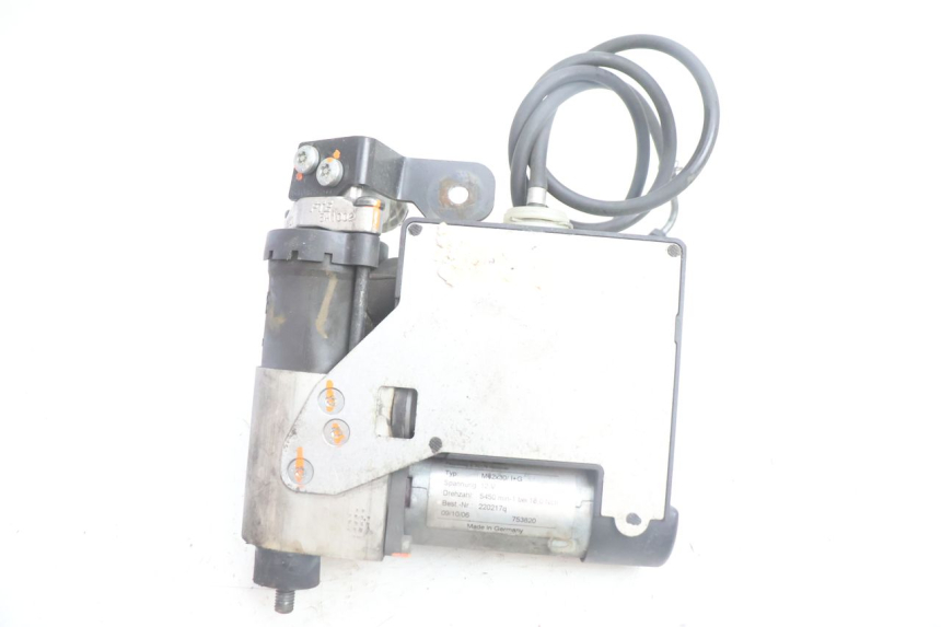 photo de ABS-PUMPE PEUGEOT SATELIS 125 (2006 - 2009) - Details der Befestigungspunkte