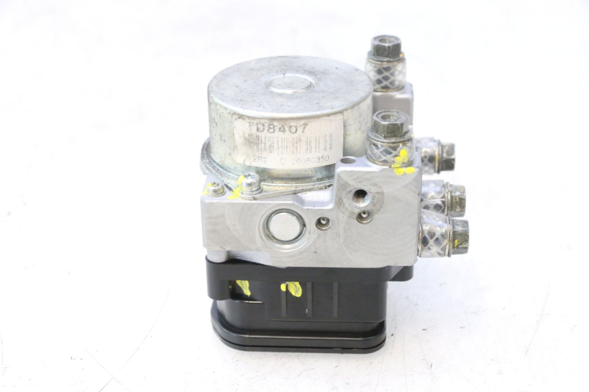 photo de ABS PUMPE PEUGEOT SATELIS 125 (2013 - 2018) - Hochauflösende Nahaufnahme