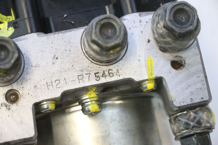 photo de ABS PUMPE PEUGEOT SATELIS 125 (2013 - 2018) - Alternative Perspektive