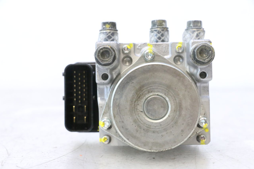 photo de ABS PUMPE PEUGEOT SATELIS 125 (2013 - 2018) - Oberflächenzustand und Material
