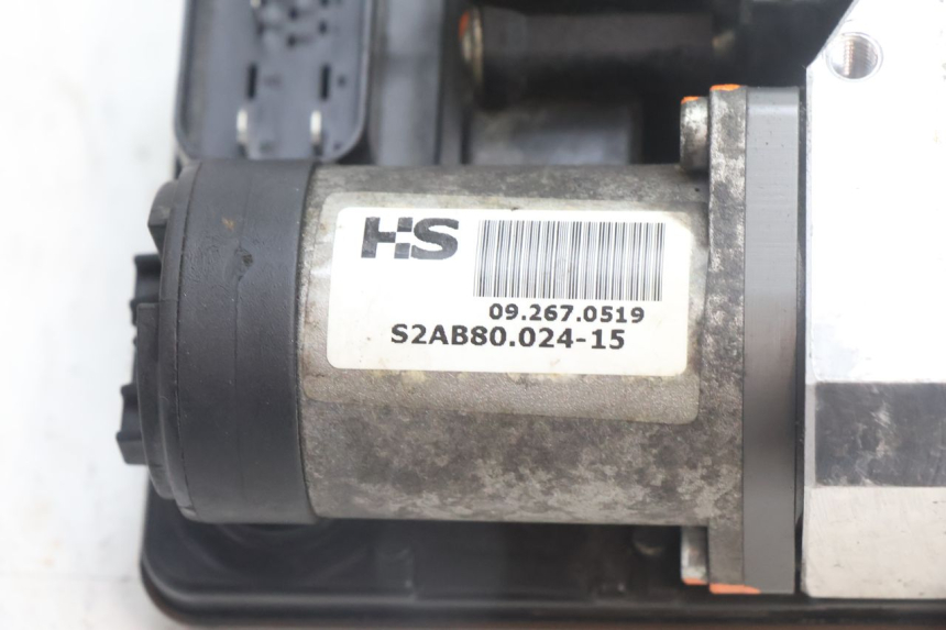 photo de ABS-PUMPE PEUGEOT SATELIS 125 (2006 - 2009) - Zoom auf Gebrauchszustand