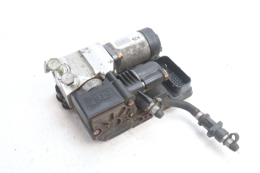 photo de ABS-PUMPE PEUGEOT SATELIS 125 (2006 - 2009) - Alternative Perspektive