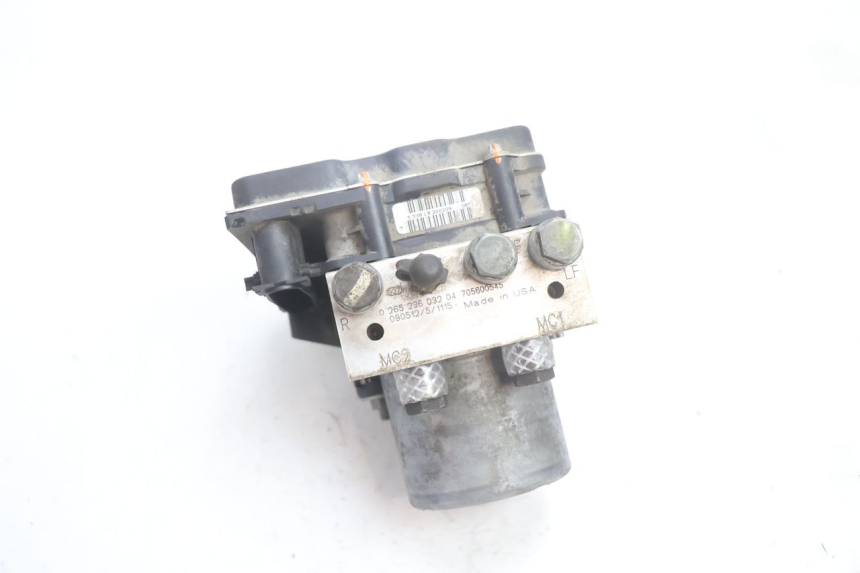 photo de ABS PUMPE CAN-AM SPYDER RS 1000 (2008 - 2012) - Hauptansicht
