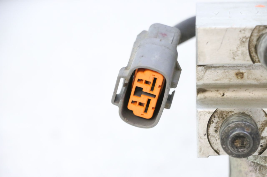 photo de ABS-PUMPE YAMAHA TDM ABS 900 (2002 - 2014) - Weitere Ansicht des Artikels