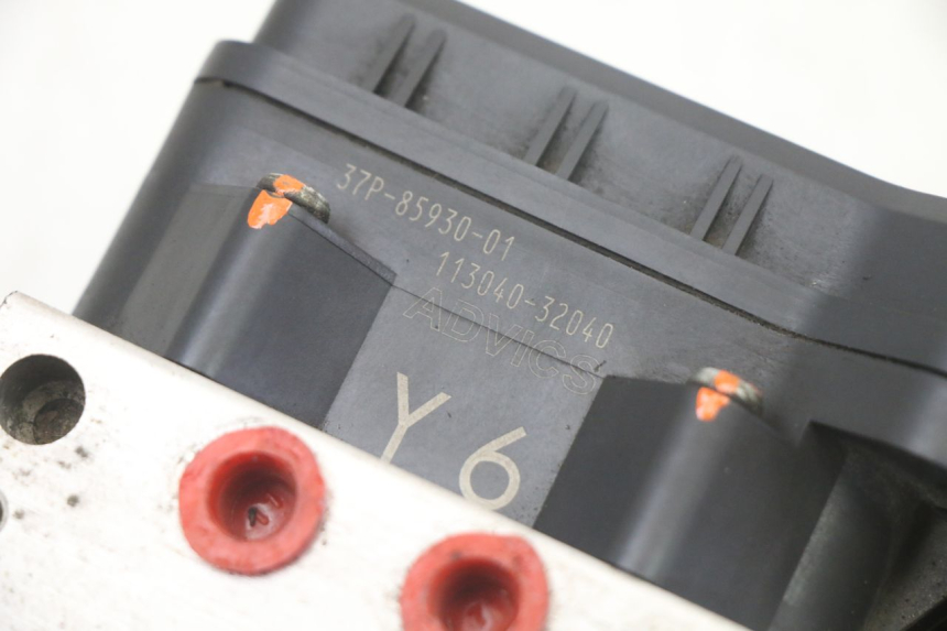 photo de ABS-PUMPE YAMAHA X-MAX XMAX ABS 250 (2010 - 2012) - Zoom auf Gebrauchszustand
