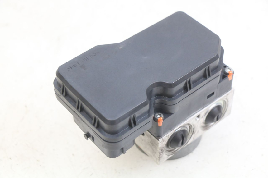 photo de ABS-PUMPE YAMAHA X-MAX XMAX 125 (2010 - 2013) - Detailansicht des Bauteils