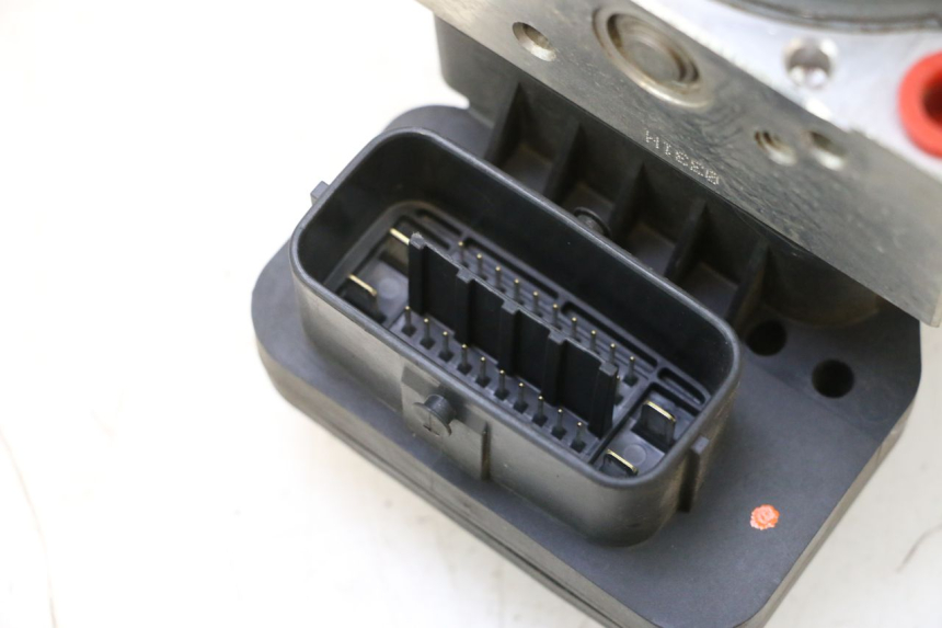 photo de ABS-PUMPE YAMAHA X-MAX XMAX 125 (2010 - 2013) - Alternative Perspektive