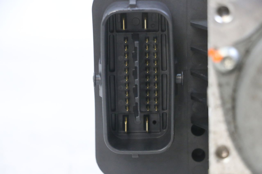 photo de ABS PUMPE YAMAHA XJ6 ABS 600 (2008 - 2016) - Alternative Perspektive