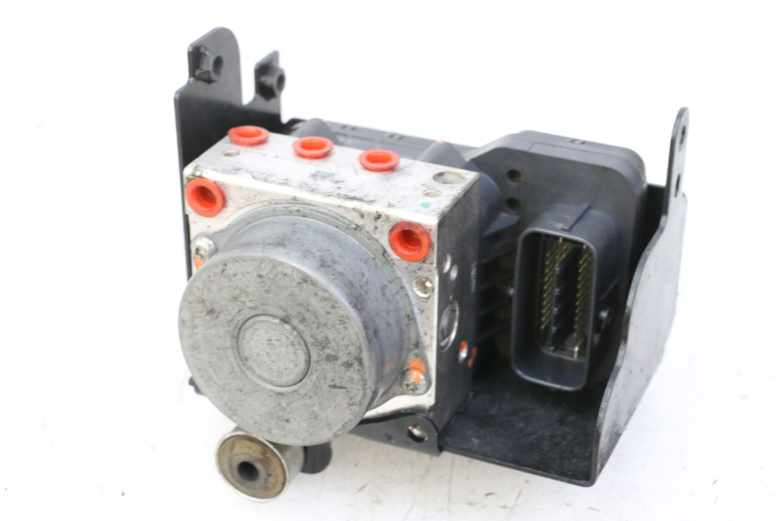 photo de ABS PUMPE YAMAHA XJ6 ABS 600 (2008 - 2016) - Zoom auf Gebrauchszustand