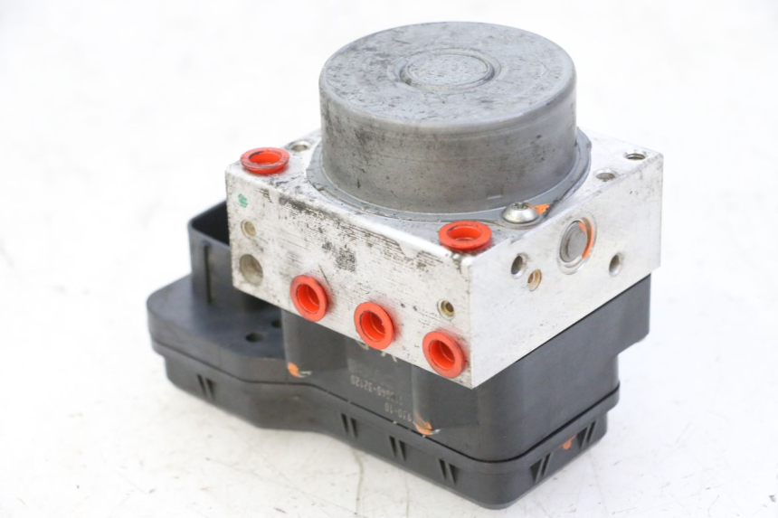 photo de ABS PUMPE YAMAHA XJ6 ABS 600 (2008 - 2016) - Oberflächenzustand und Material