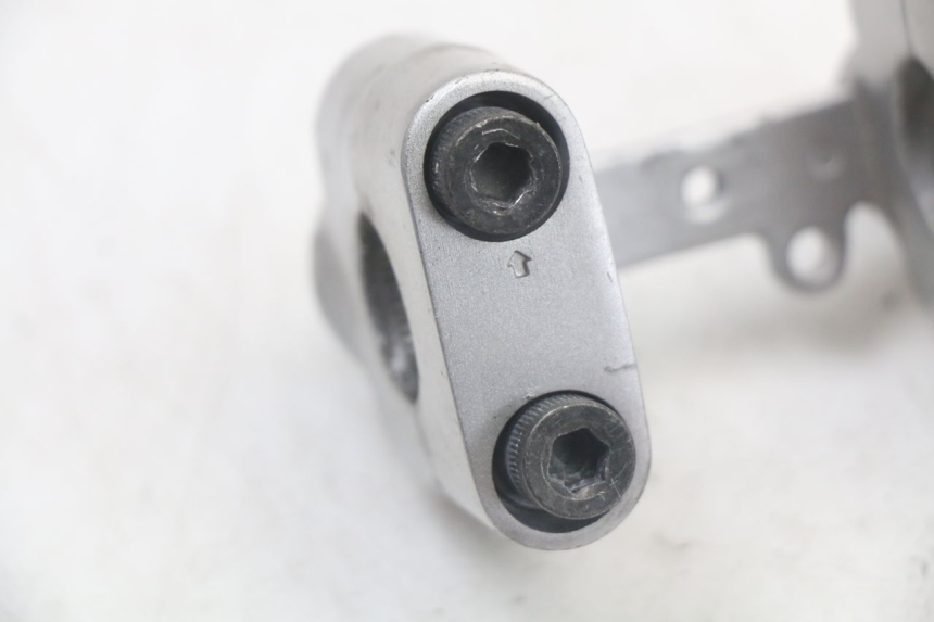 photo de LENKERKLEMME YAMAHA BW'S BWS 125 (2010 - 2013) - Zoom auf Gebrauchszustand