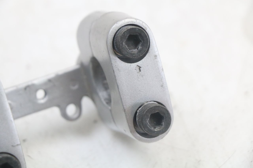 photo de LENKERKLEMME YAMAHA BW'S BWS 125 (2010 - 2013) - Alternative Perspektive