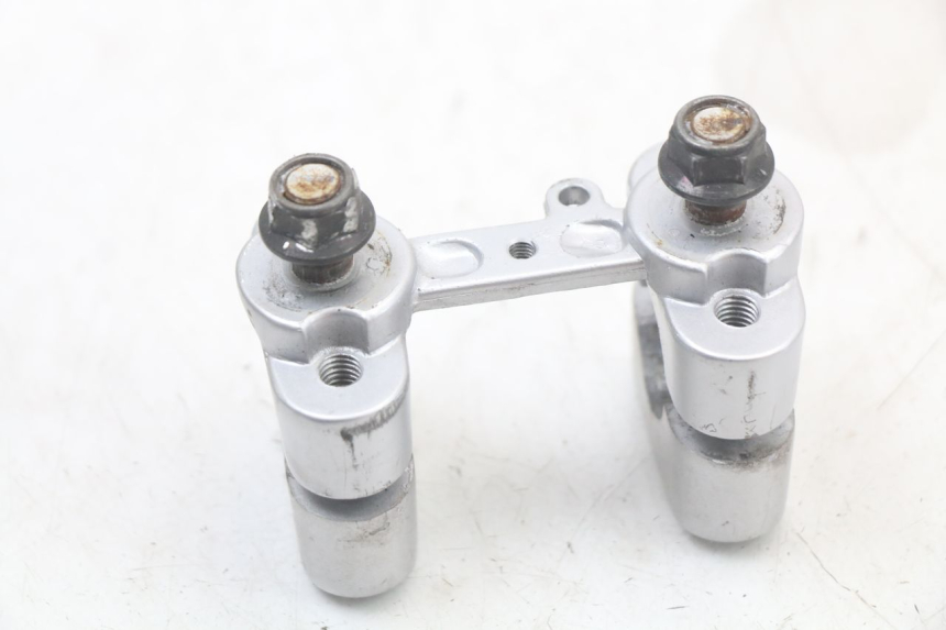 photo de LENKERKLEMME YAMAHA BW'S BWS 125 (2010 - 2013) - Details der Befestigungspunkte