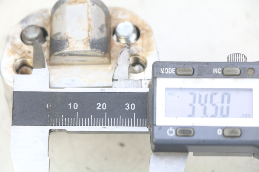 photo de LENKERKLEMME HONDA CR 80 (2001 - 2003) - Zoom auf Gebrauchszustand