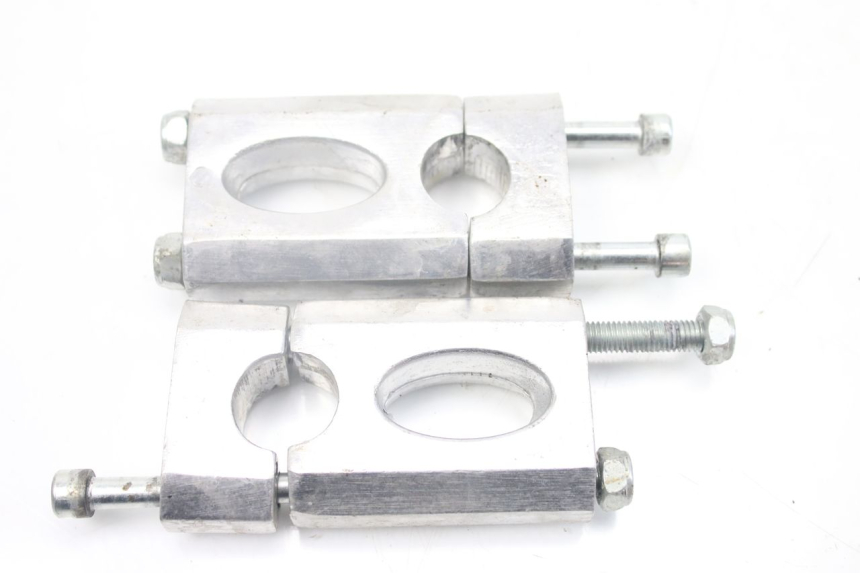 photo de LENKERKLEMME CCR DIRT BIKE 125 - Details der Befestigungspunkte