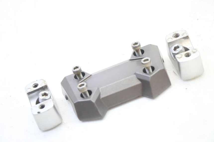 photo de LENKERKLEMME SYM JET 14 4T 50 (2018 - 2022) - Detailansicht des Bauteils