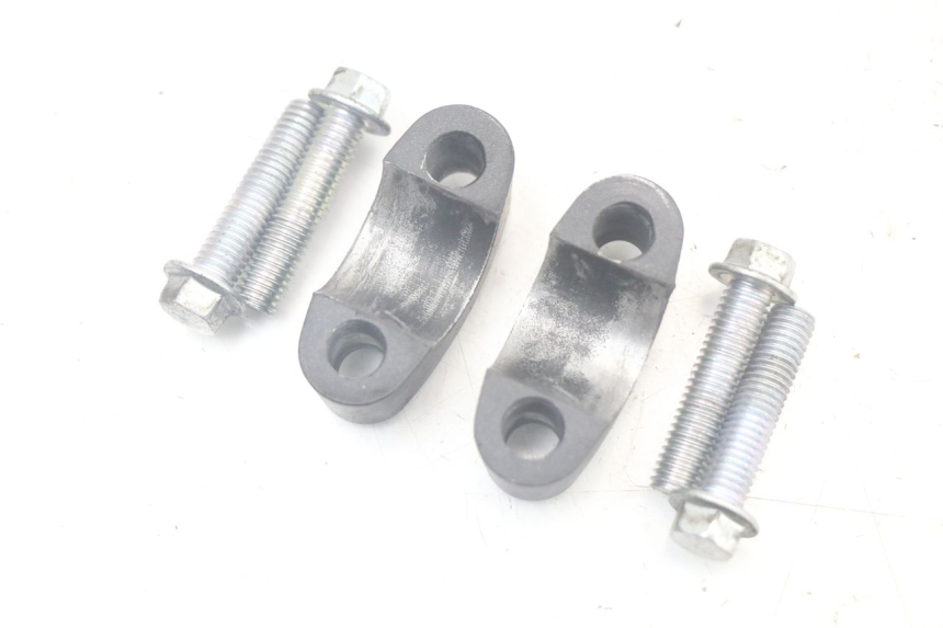 photo de LENKERKLEMME YAMAHA MT-07 MT07 ABS 700 (2014 - 2017) - Technische Nahaufnahme