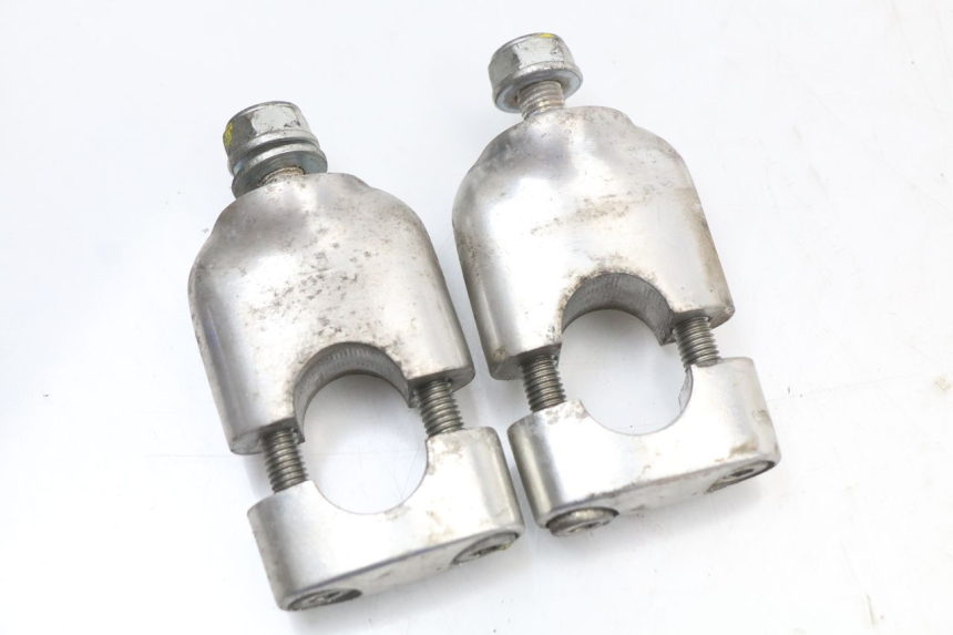 photo de LENKERKLEMME HONDA PCX (JF47) 125 (2012 - 2013) - Detailansicht des Bauteils