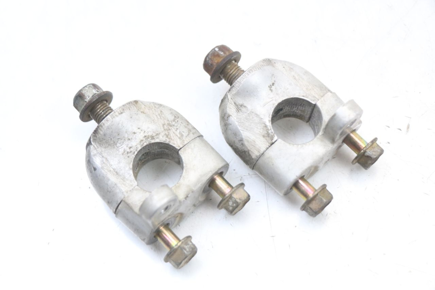 photo de LENKERKLEMME HONDA TRX 300 (1988 - 2000) - Zoom auf Gebrauchszustand