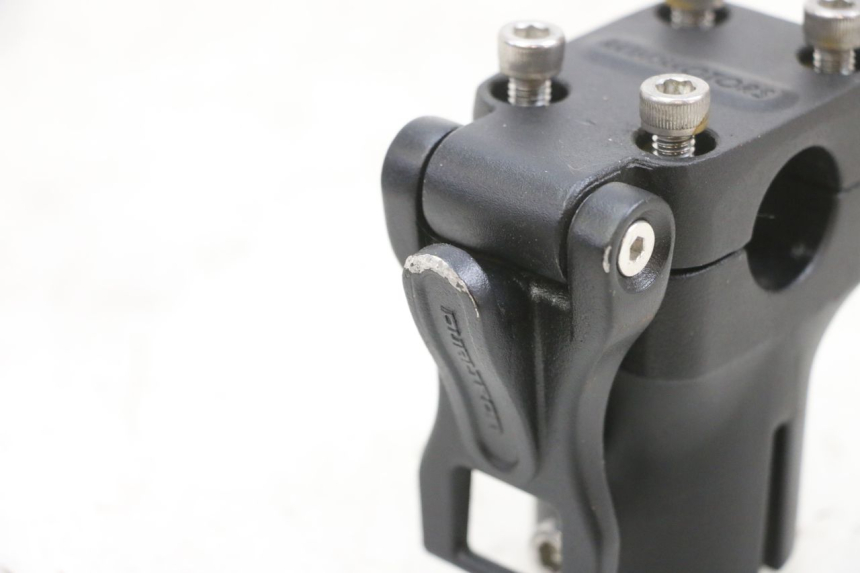 photo de LENKERHALTER DUALTRON VICTOR LIMITED 1 - Oberflächenzustand und Material