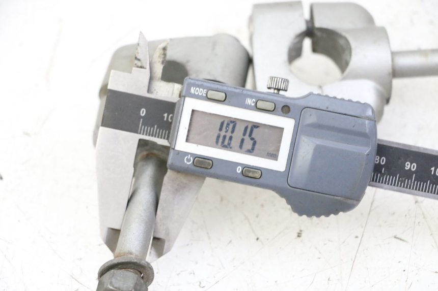 photo de LENKERHALTER YAMAHA XJN DIVERSION 600 (2000 - 2003) - Zoom auf Gebrauchszustand