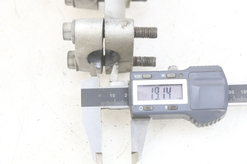 photo de LENKERKLEMME SHINERAY XY250 STXE 250 (2006 - 2012) - Detailansicht des Bauteils