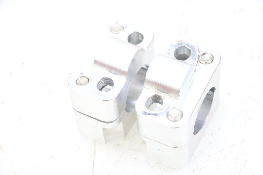 photo de Lenkerklemme YAMAHA YZ 85 (2002 - 2018) - Alternative Perspektive