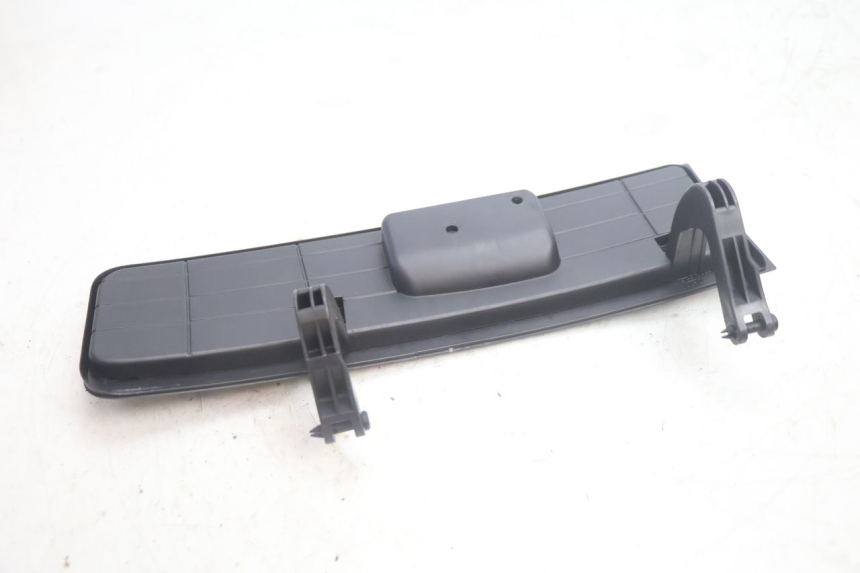 photo de HANDSCHUHFACH DECKEL SUZUKI BURGMAN EXECUTIVE ABS 650 (2006 - 2012) - Alternative Perspektive