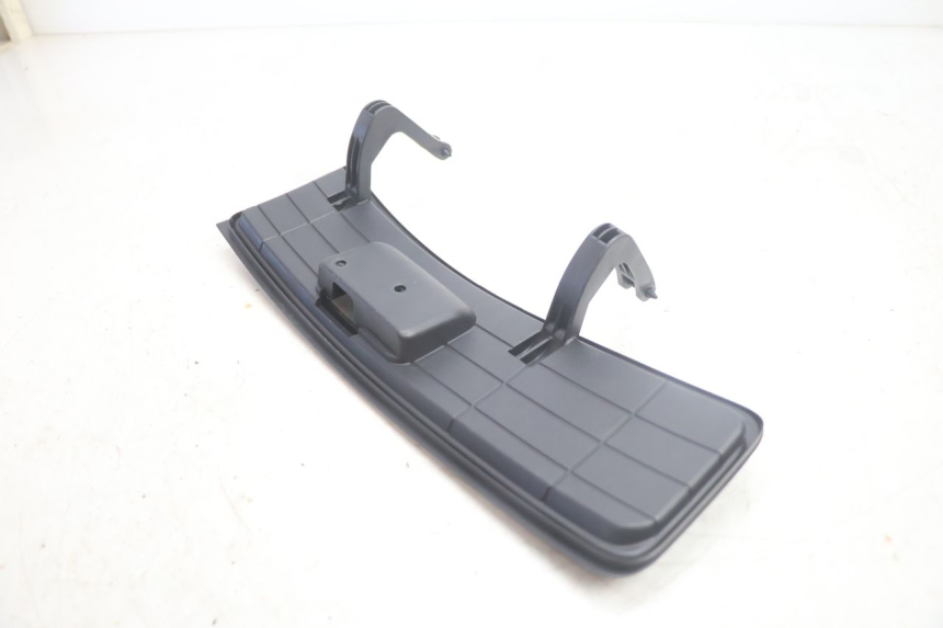 photo de HANDSCHUHFACH DECKEL SUZUKI BURGMAN EXECUTIVE ABS 650 (2006 - 2012) - Technische Nahaufnahme