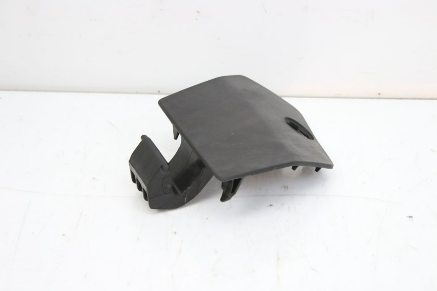 photo de HANDSCHUHFACHKLAPPE PEUGEOT CITYSTAR 50 (2013 - 2017) - Detailansicht des Bauteils