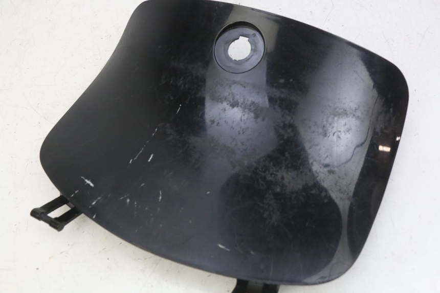 photo de HANDSCHUHFACHTÜR MBK FLIPPER 50 (2004 - 2012) - Detailansicht des Bauteils