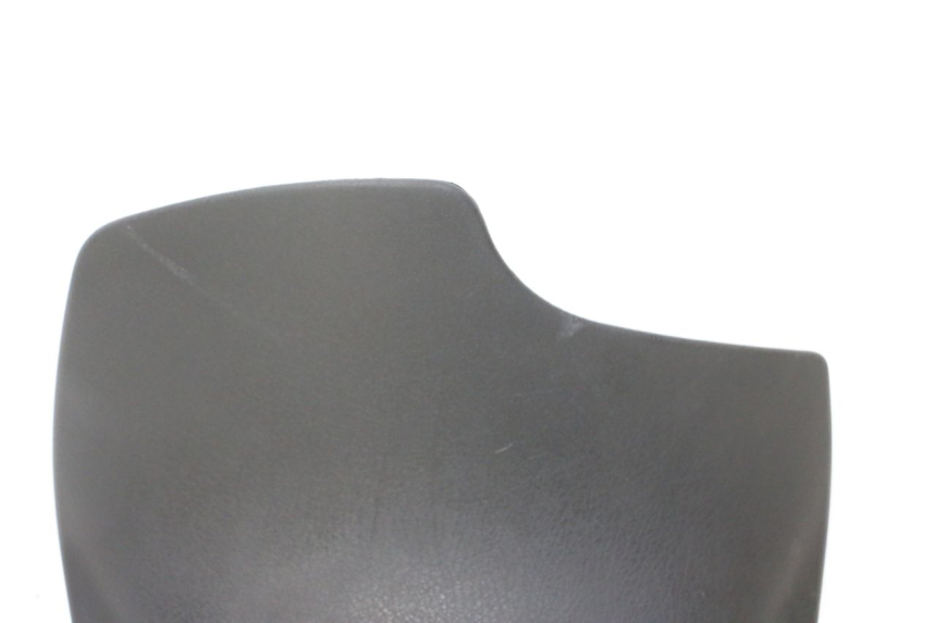 photo de HANDSCHUHFACHKLAPPE PIAGGIO FLY 2T 50 (2004 - 2017) - Oberflächenzustand und Material