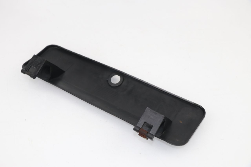 photo de HANDSCHUHFACH DECKEL REVATTO FUTURA GT 125 (2006 - 2008) - Alternative Perspektive