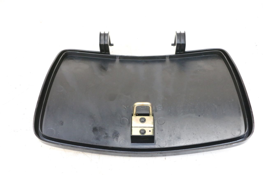 photo de HANDSCHUHFACH DECKEL KYMCO PEOPLE S 125 (2000 - 2008) - Zoom auf Gebrauchszustand