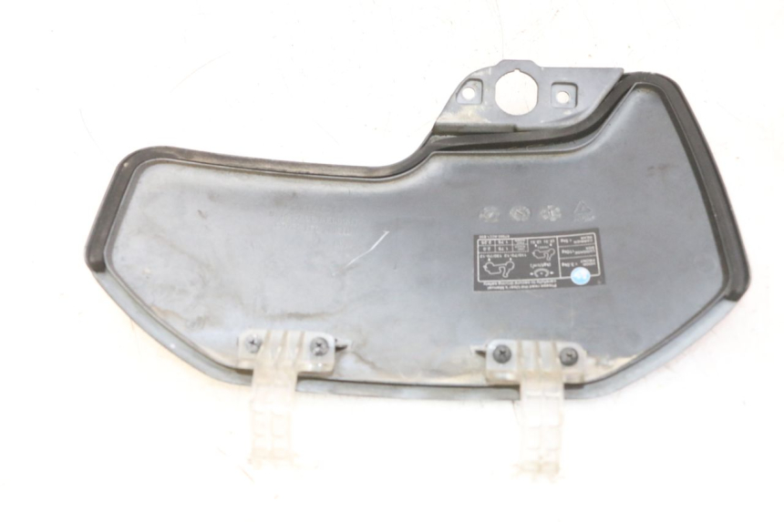 photo de HANDSCHUHFACH DECKEL KYMCO LIKE 4T 50 (2019 - 2025) - Zoom auf Gebrauchszustand