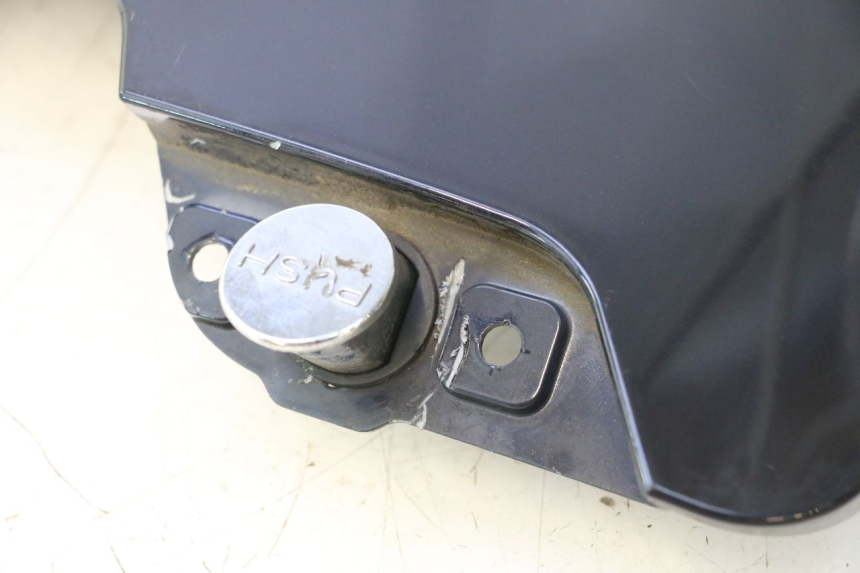 photo de HANDSCHUHFACH DECKEL KYMCO LIKE 4T 50 (2019 - 2025) - Geprüftes Gebrauchtteil