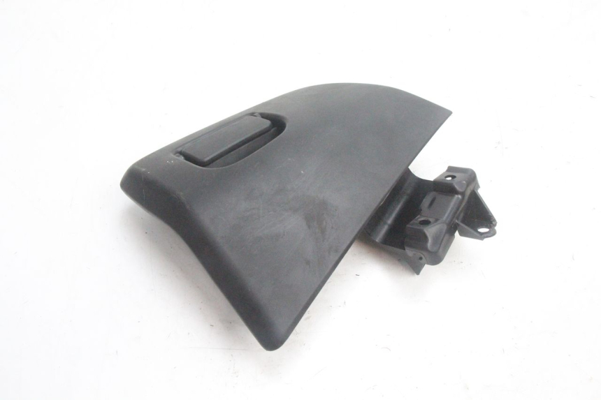 photo de HANDSCHUHFACH DECKEL HONDA PCX (JF28) 125 (2009 - 2011) - Detailansicht des Bauteils