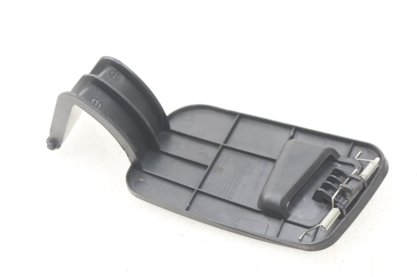 photo de HANDSCHUHFACH DECKEL DAELIM S4 50 (2010 - 2015) - Zoom auf Gebrauchszustand