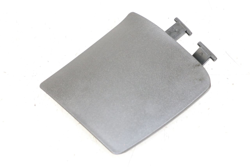 photo de HANDSCHUHFACH DECKEL APRILIA SR MOTARD 50 (2012 - 2018) - Hauptansicht